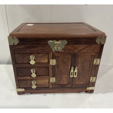 19017  Rose wood dressingbox