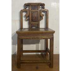 07009 . Antique chinese chair